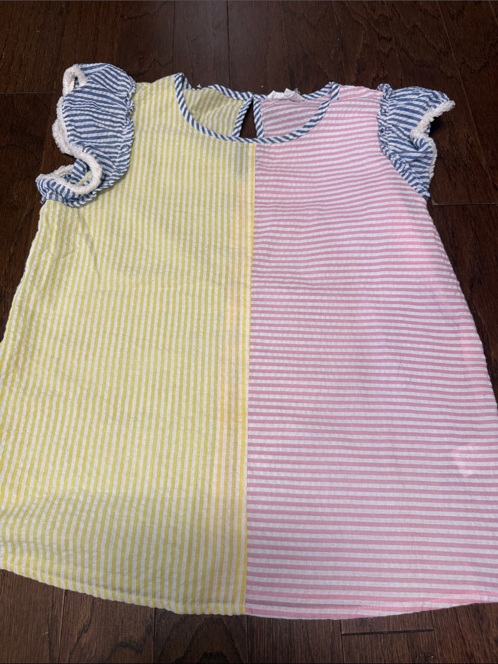 THML Striped Flutter Sleeve Seersucker Top- Womens S